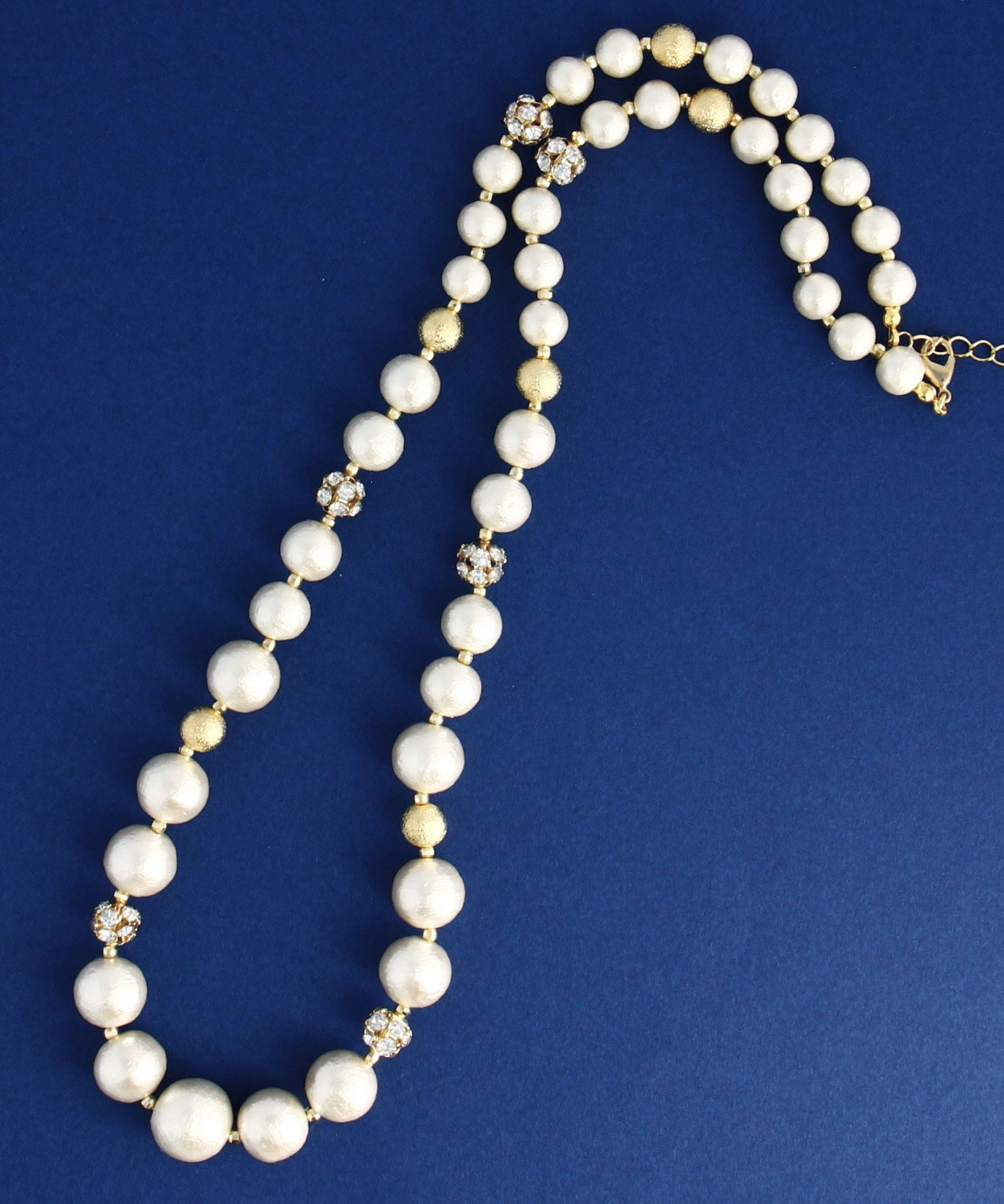 コットンパールロンデルネックレス